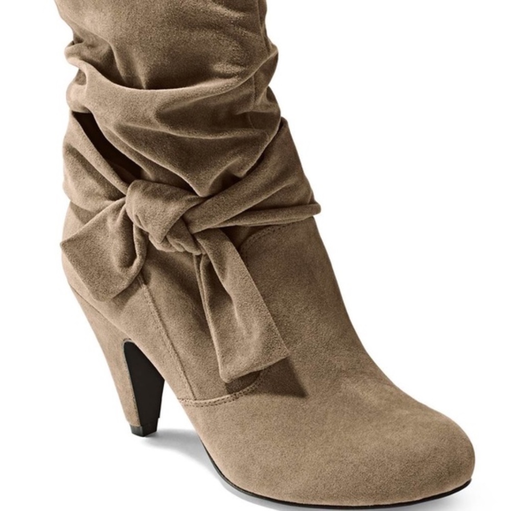 🆕 Qupid Ankle Booties Women's Size 10M Taupe Suede Ruched Side Zip Bow Boots
